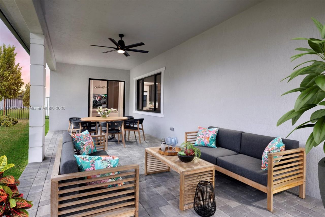 8259 SW 120 Ter, Miami, FL 33156 Photo