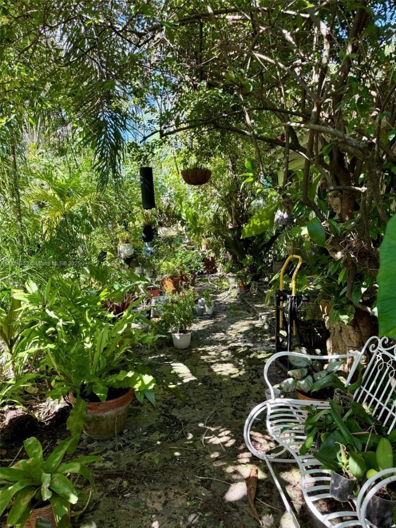 10901 NE 3rd Ave, Miami, FL 33161 Photo