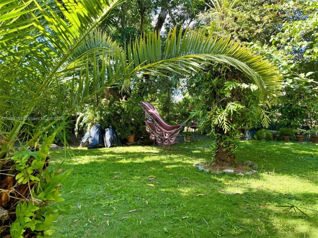 10901 NE 3rd Ave, Miami, FL 33161 Photo