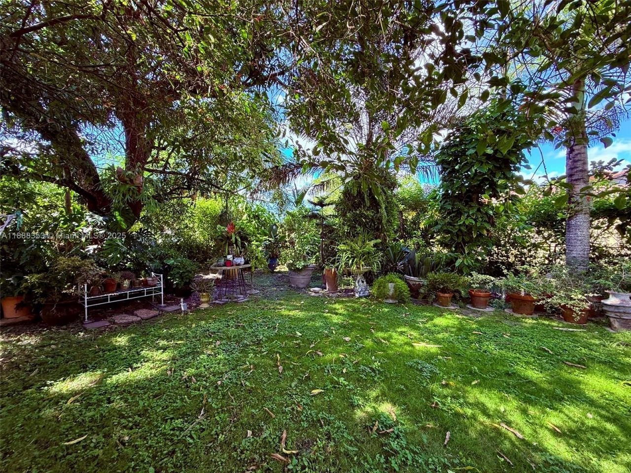 10901 NE 3rd Ave, Miami, FL 33161 Photo