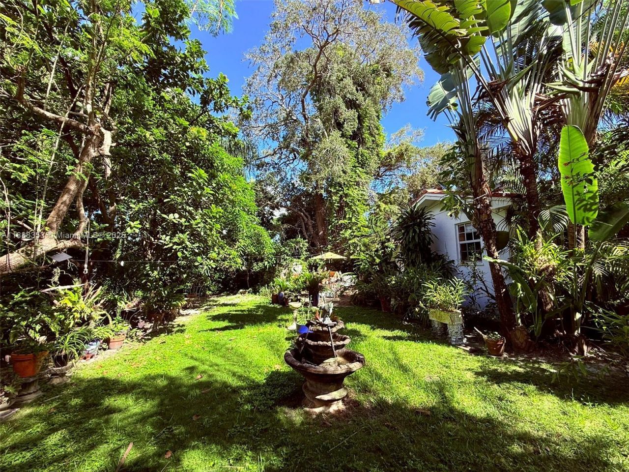 10901 NE 3rd Ave, Miami, FL 33161 Photo