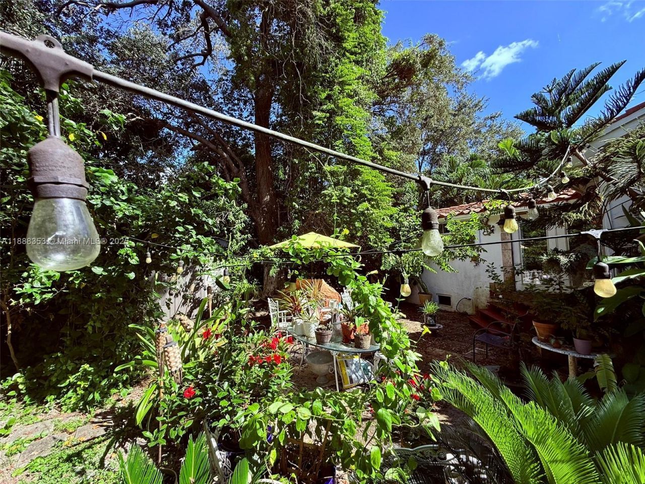 10901 NE 3rd Ave, Miami, FL 33161 Photo