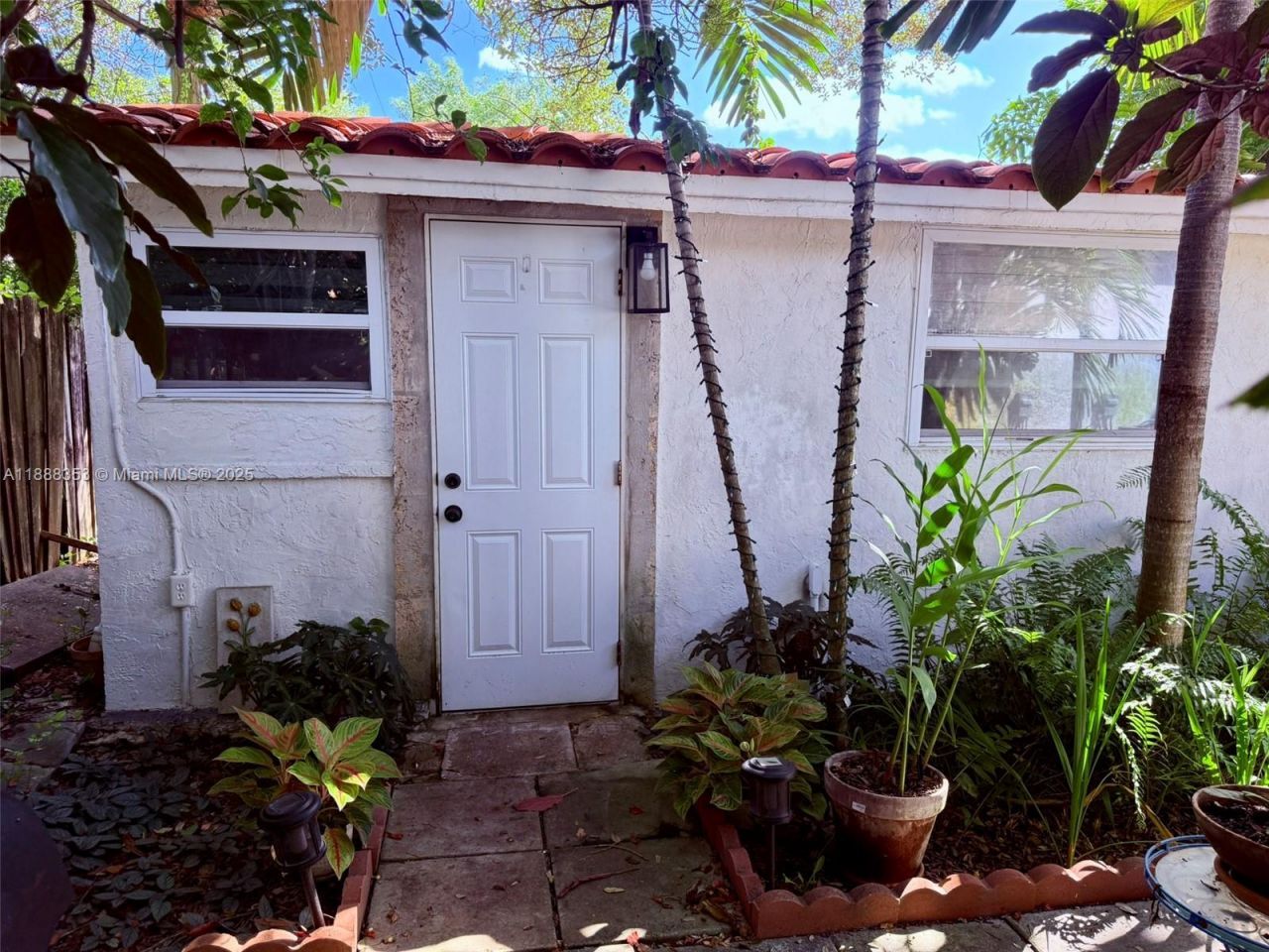 10901 NE 3rd Ave, Miami, FL 33161 Photo