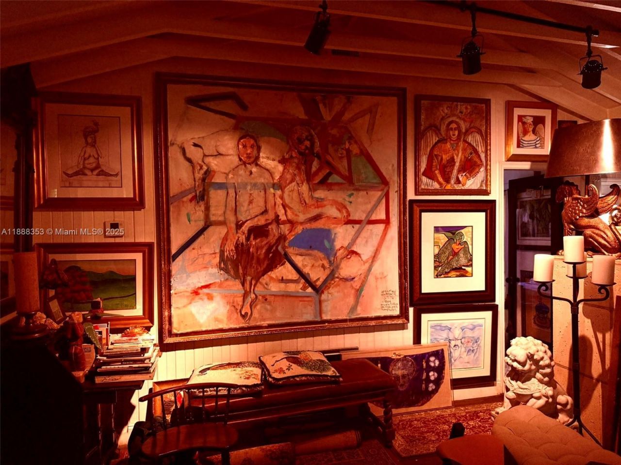 10901 NE 3rd Ave, Miami, FL 33161 Photo