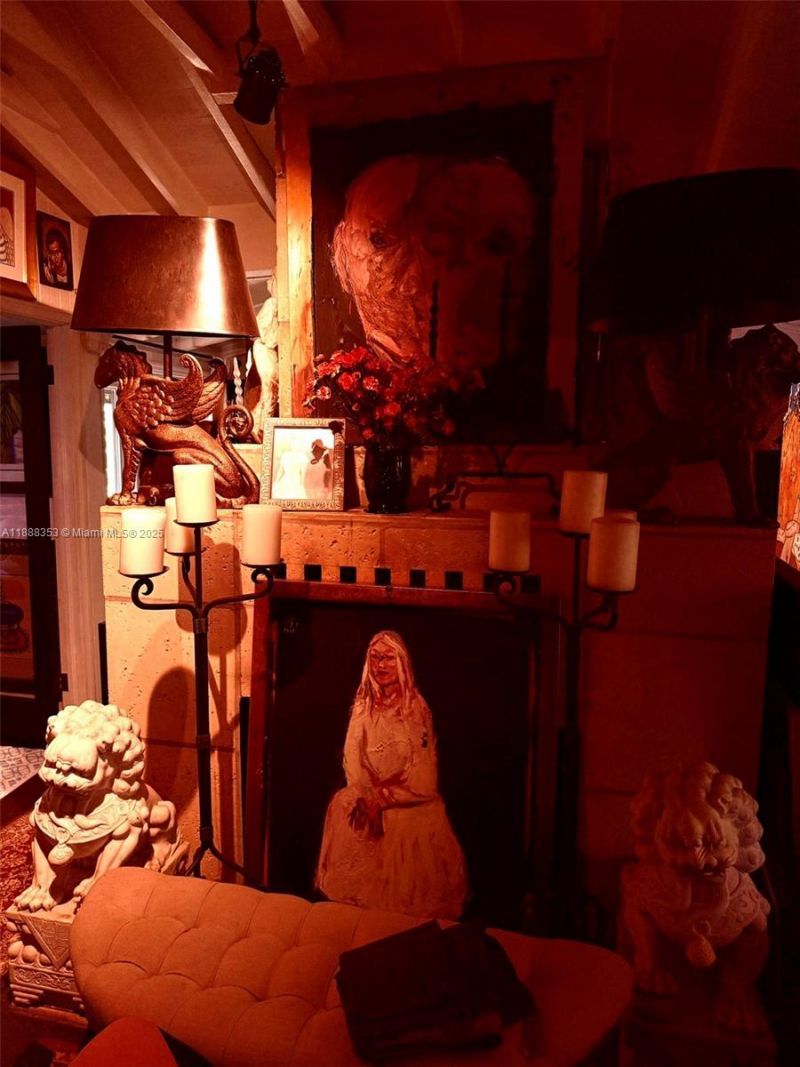 10901 NE 3rd Ave, Miami, FL 33161 Photo