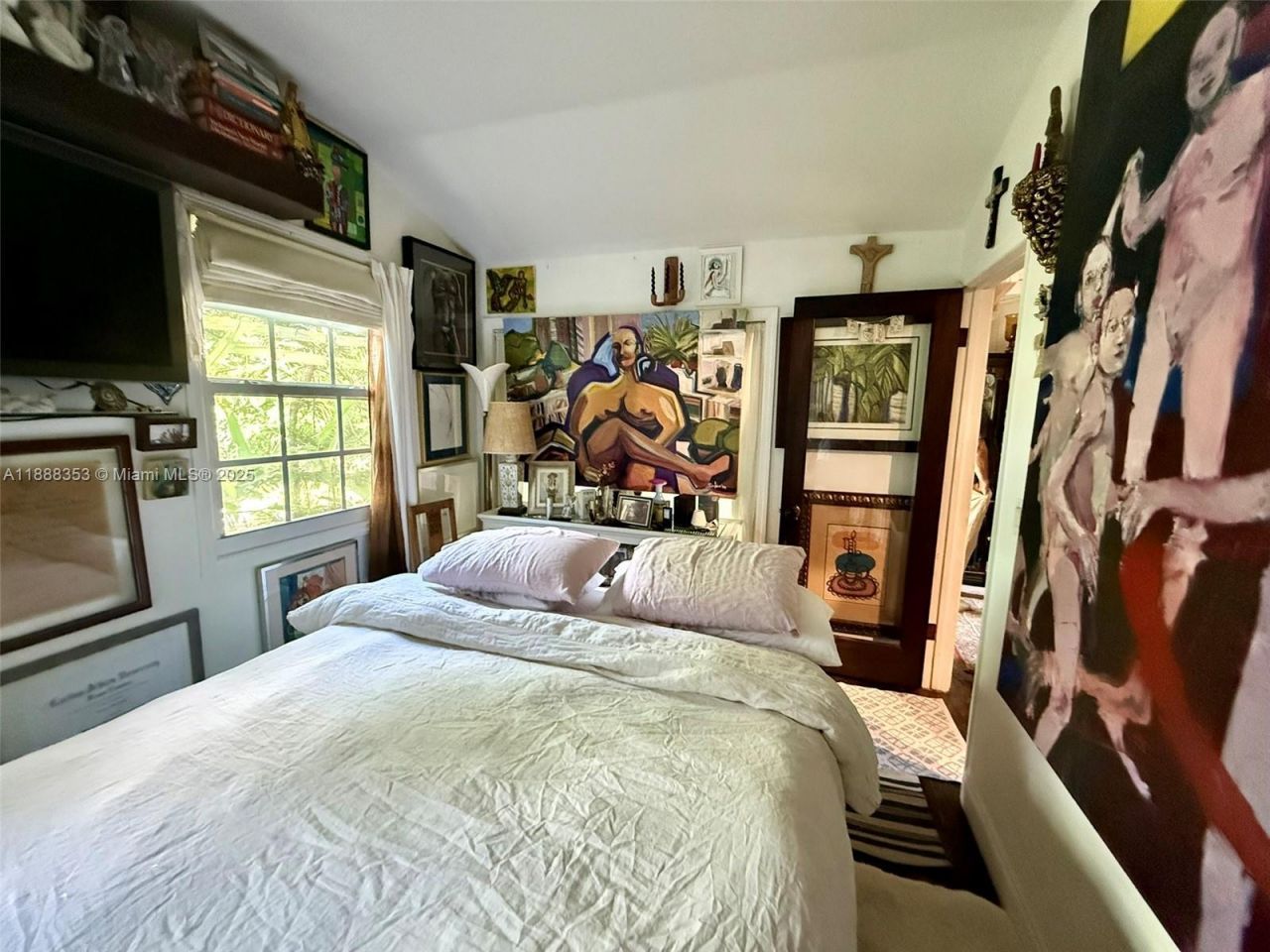 10901 NE 3rd Ave, Miami, FL 33161 Photo