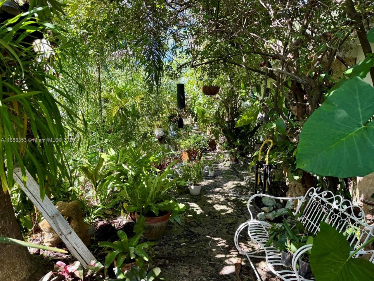 10901 NE 3rd Ave, Miami, FL 33161 Photo