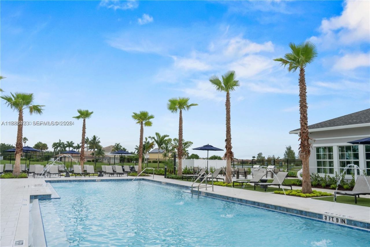 10241 SW Newberry Ave, Unit C2, Port Saint Lucie, FL 34987 Photo