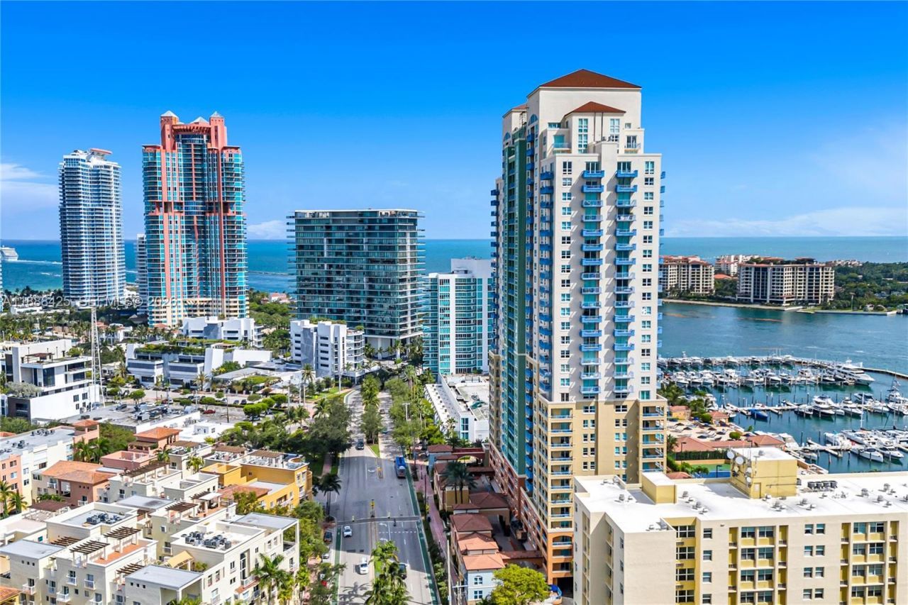 90 Alton Rd, Unit 1103, Miami Beach, FL 33139 Photo
