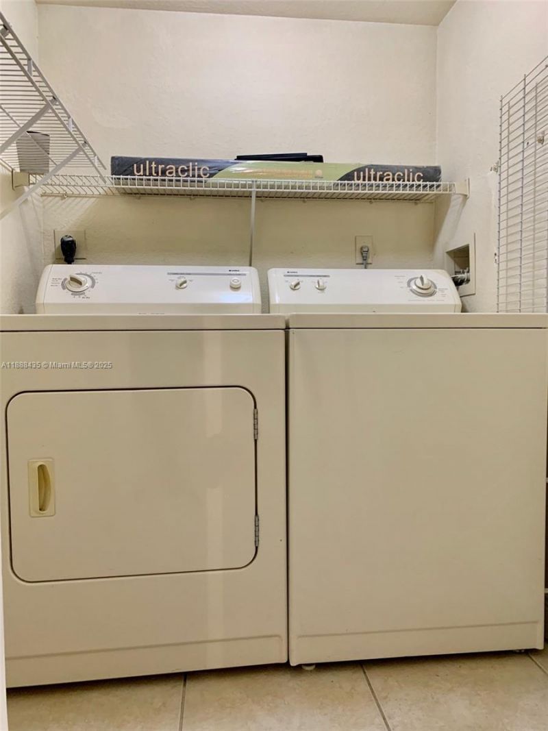 20930 SW 87th Ave, Unit 201, Cutler Bay, FL 33189 Photo