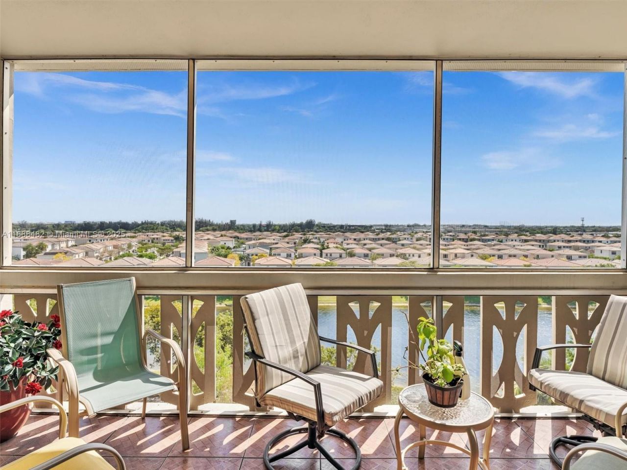 800 NE 195th St, Unit 716, Miami, FL 33179 Photo