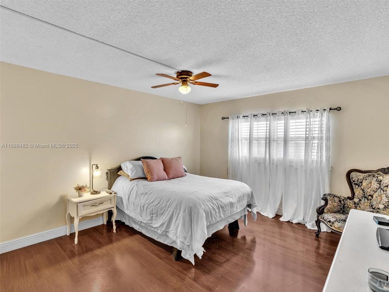 800 NE 195th St, Unit 716, Miami, FL 33179 Photo