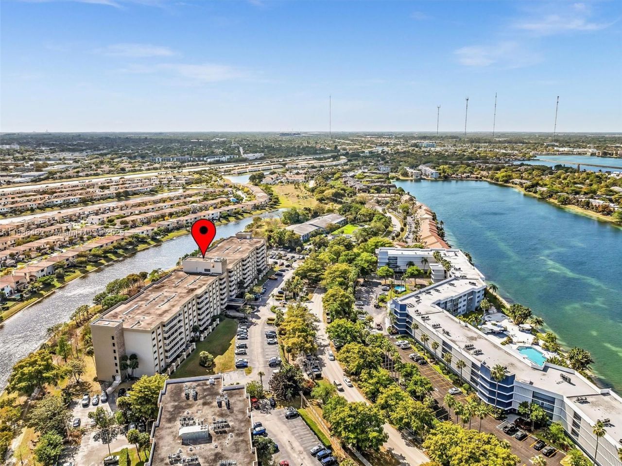 800 NE 195th St, Unit 716, Miami, FL 33179 Photo