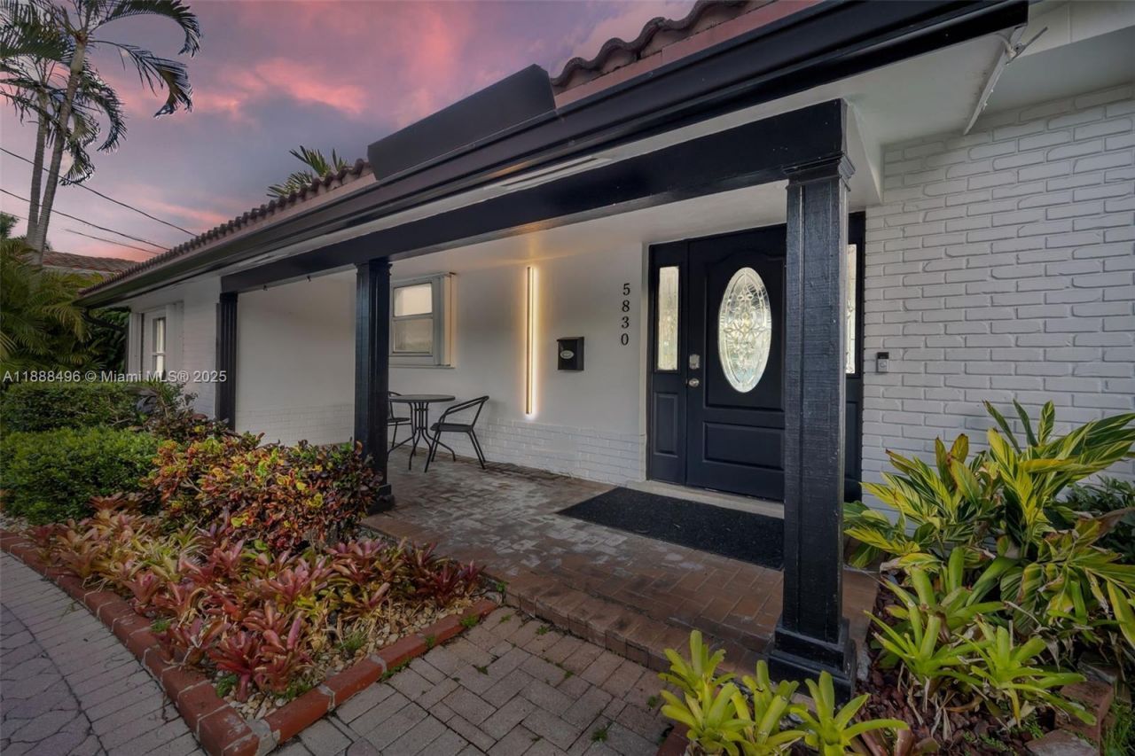 5830 NE 14th Rd, Fort Lauderdale, FL 33334 Photo