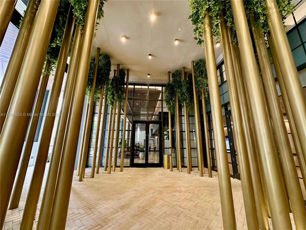 159 NE 6th St, Unit 3306, Miami, FL 33132 Photo