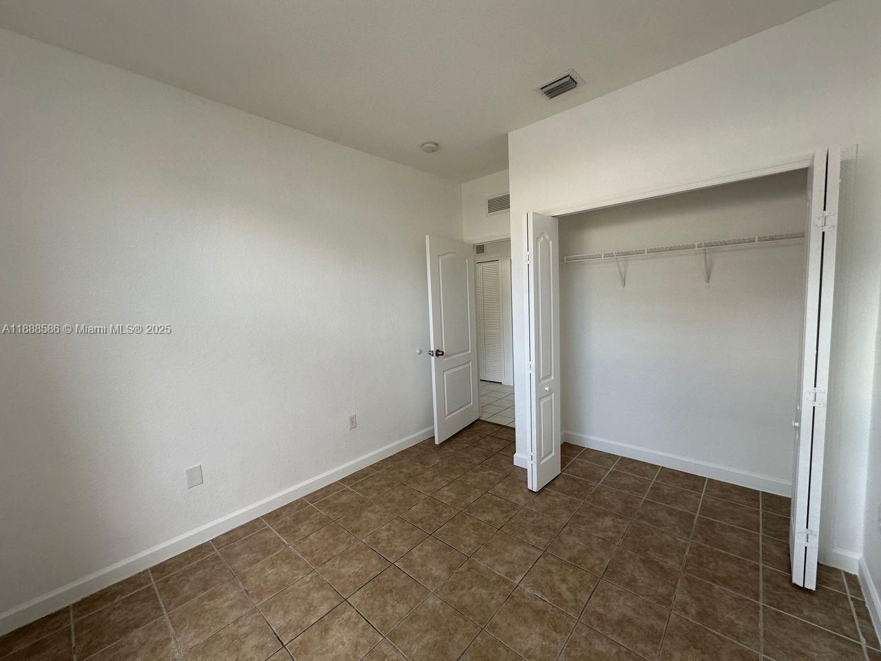 2524 SE 16th Rd, Unit 102, Homestead, FL 33035 Photo