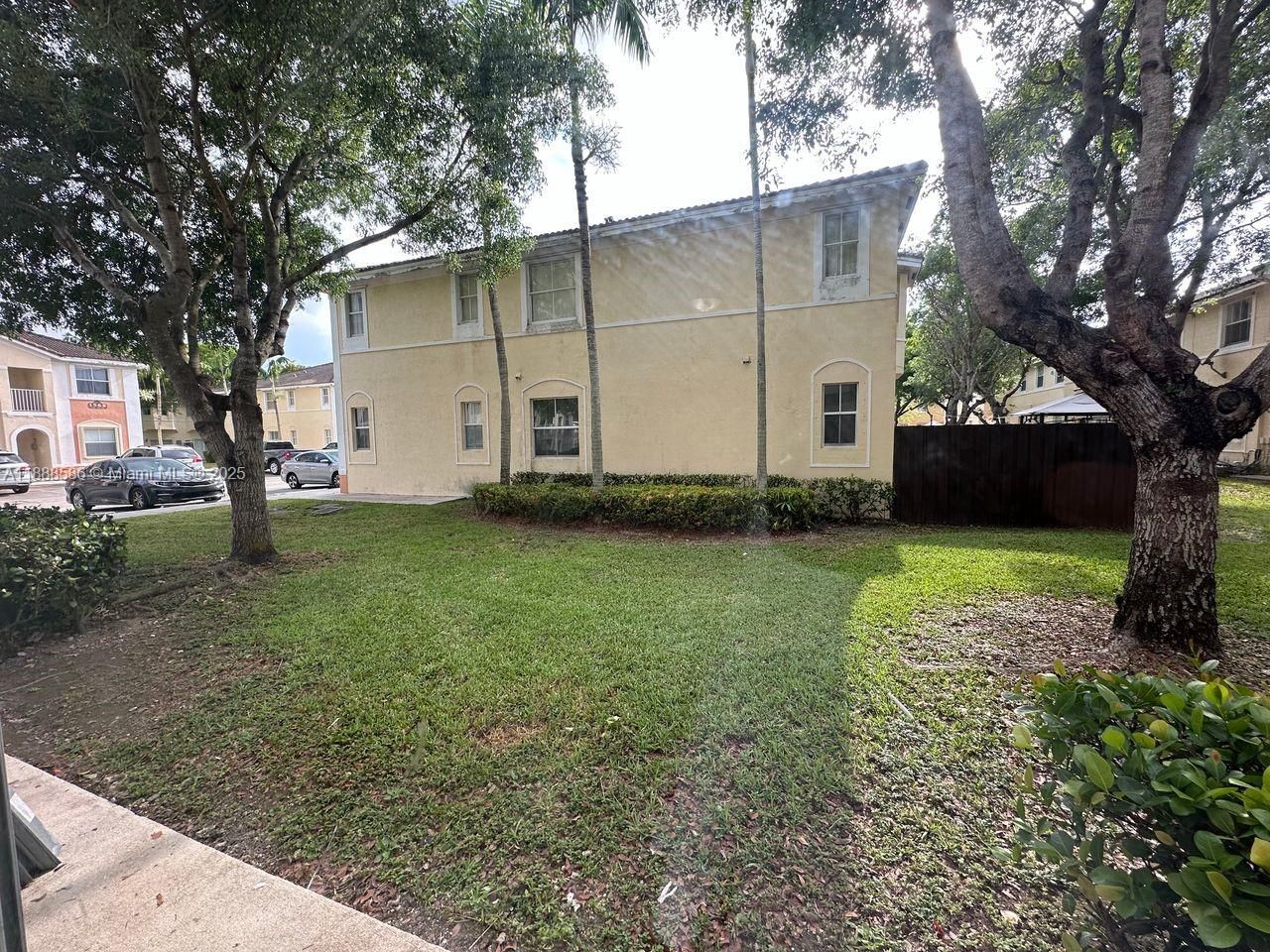 2524 SE 16th Rd, Unit 102, Homestead, FL 33035 Photo