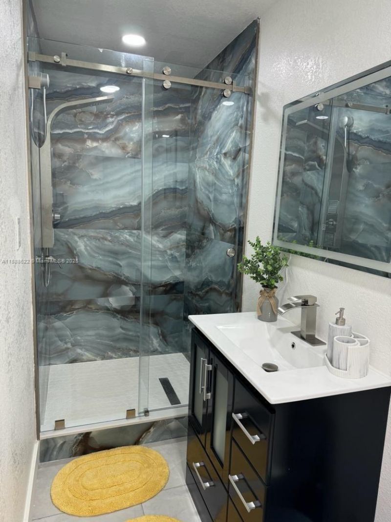 20 Eagle Dr, Key Largo, FL 33037 Photo