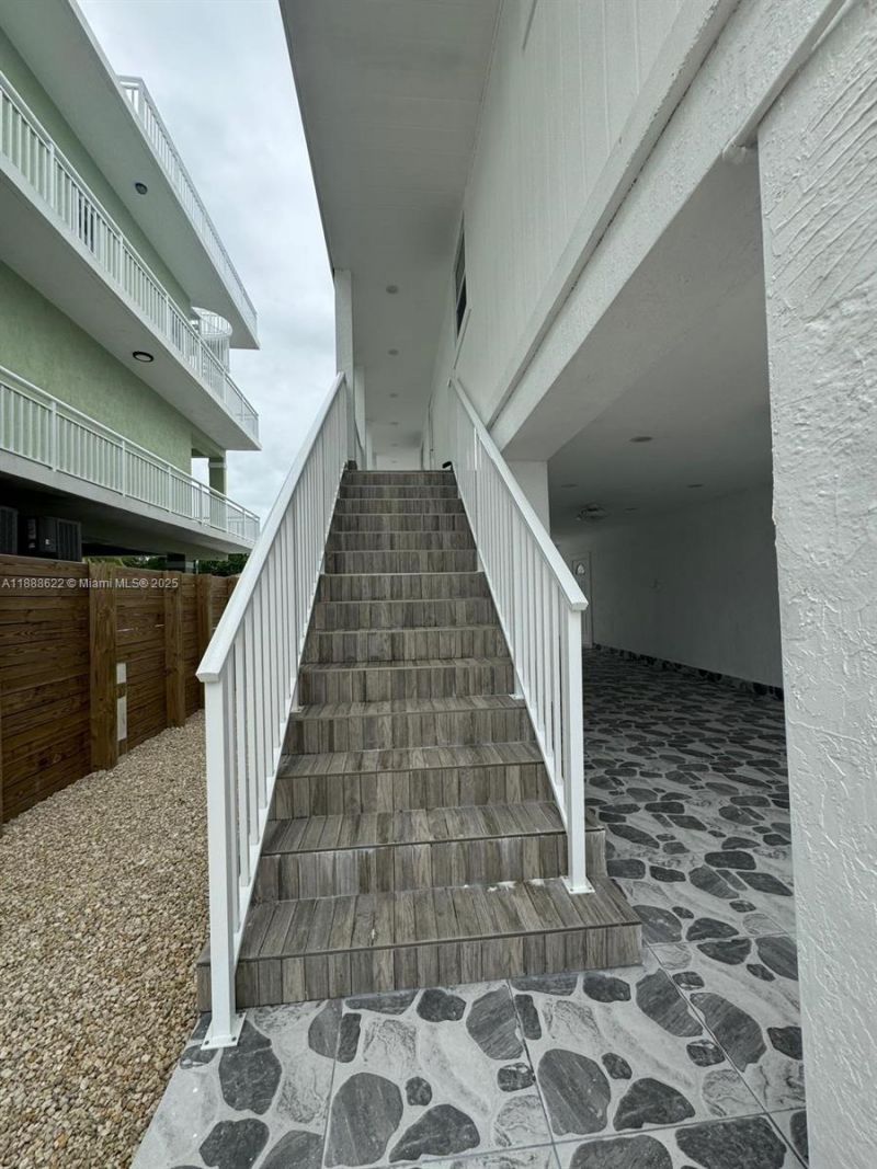 20 Eagle Dr, Key Largo, FL 33037 Photo