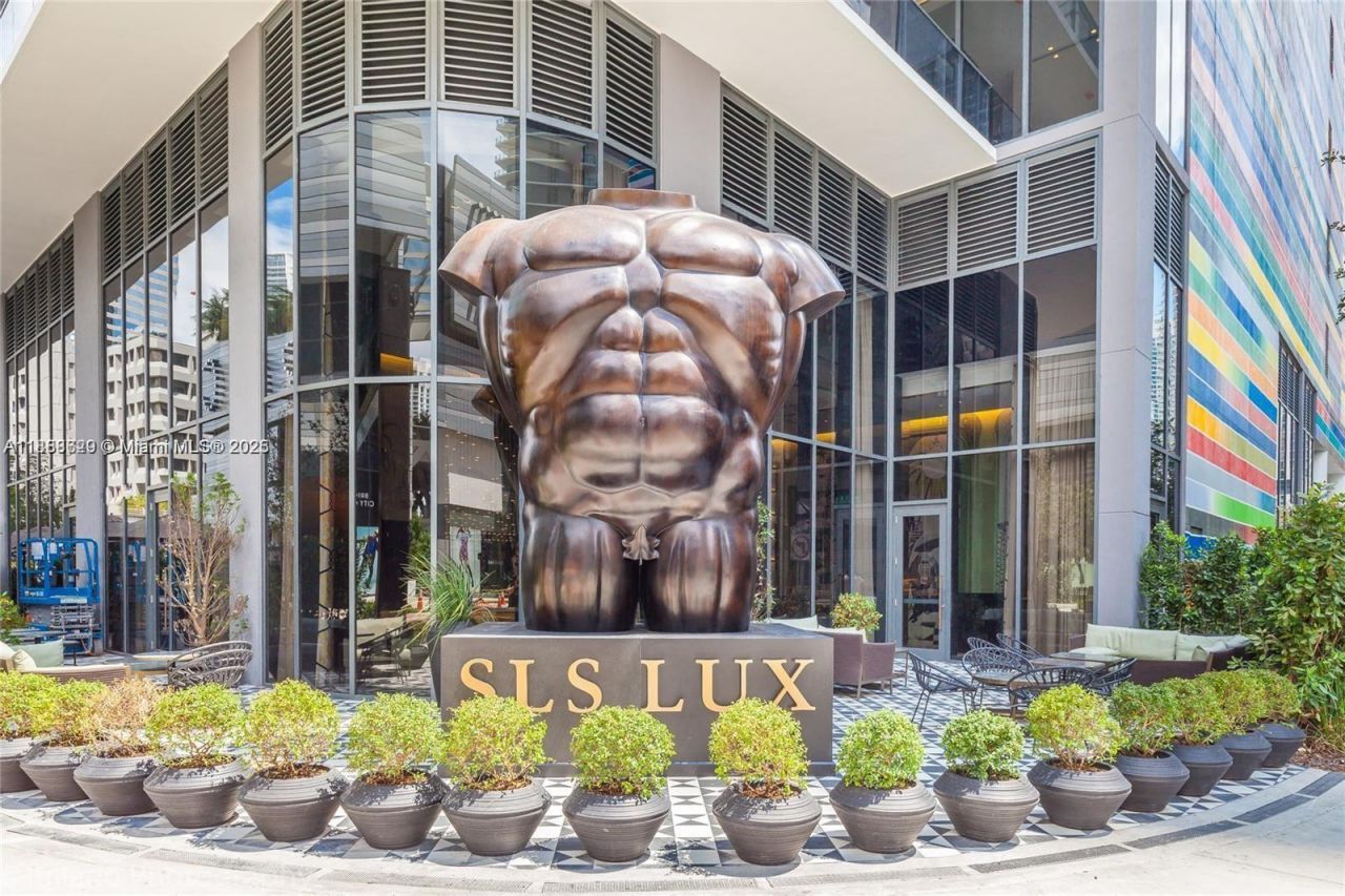 801 S Miami Ave, Unit 3304, Miami, FL 33130 Photo