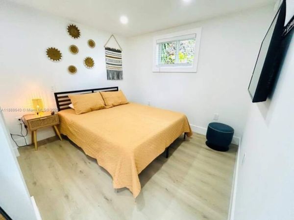 2612 SW 12th St, Unit Rear, Miami, FL 33135