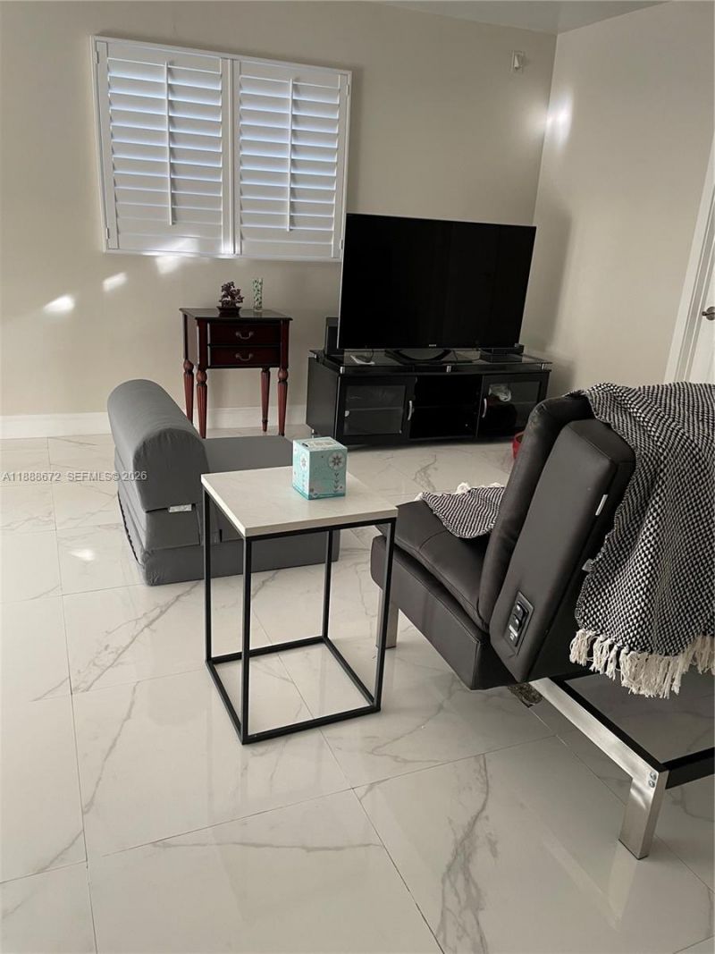 7500 SW 81st Ave, Miami, FL 33143 Photo