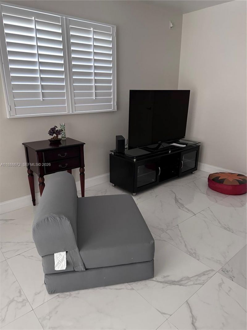 7500 SW 81st Ave, Miami, FL 33143 Photo