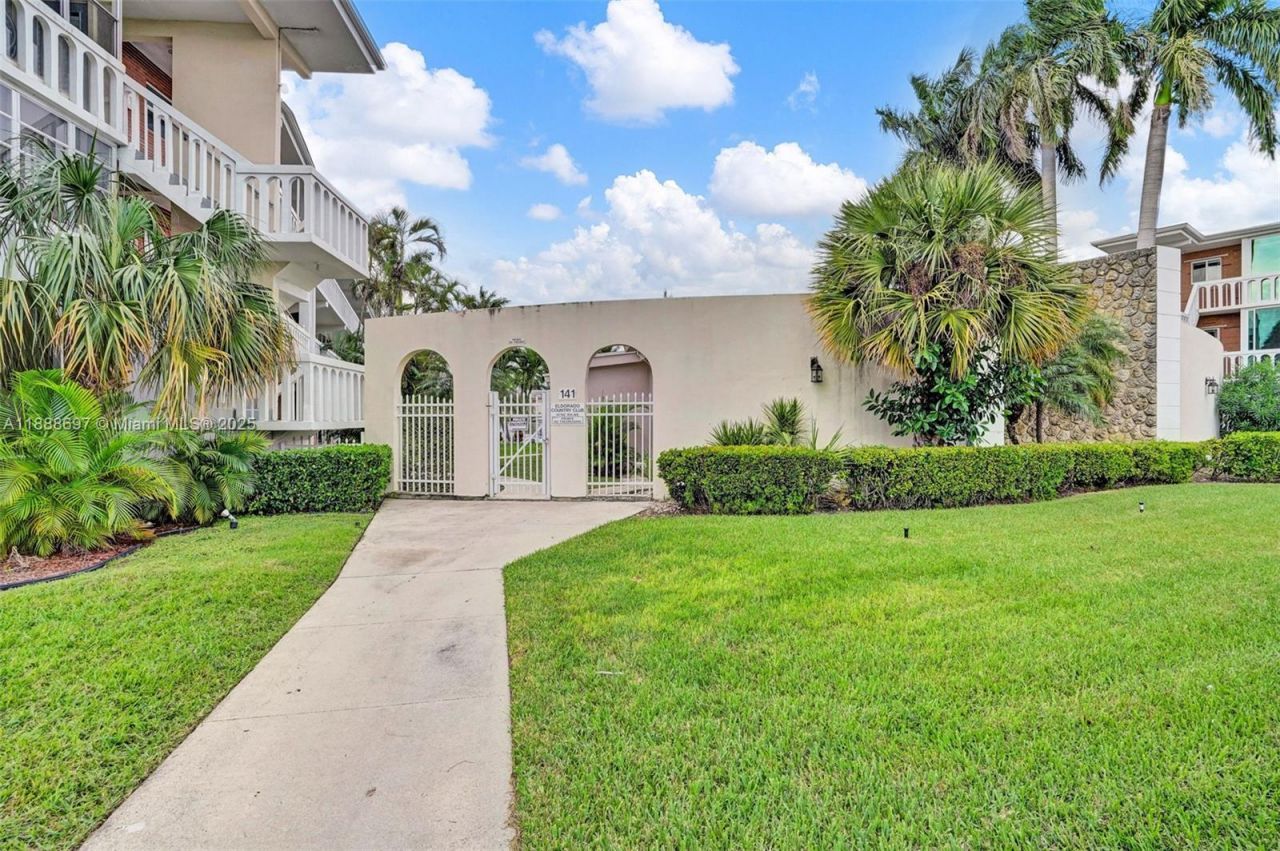 141 NE 10th Ave, Unit 27A, Hallandale Beach, FL 33009 Photo