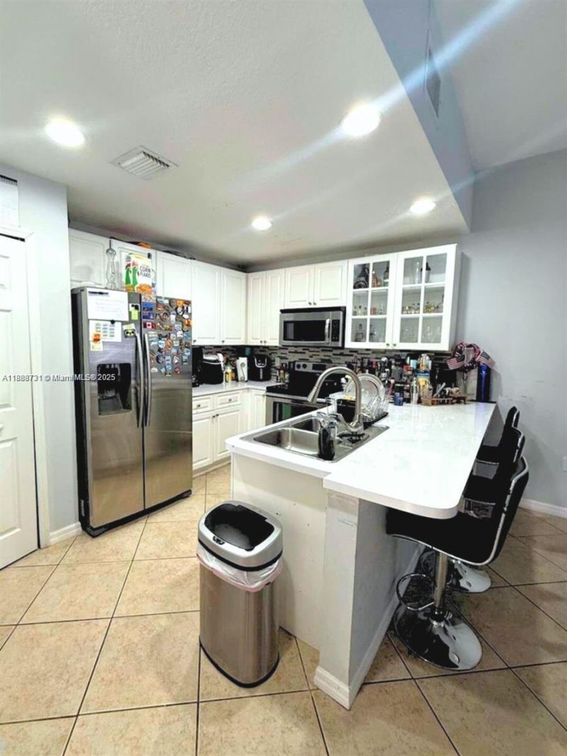 22711 SW 88th Pl, Unit 7-23, Cutler Bay, FL 33190 Photo