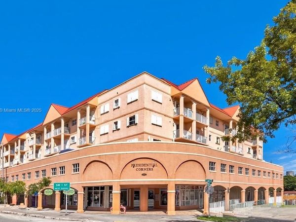 199 SW 12th Ave, Unit 404A, Miami, FL 33130