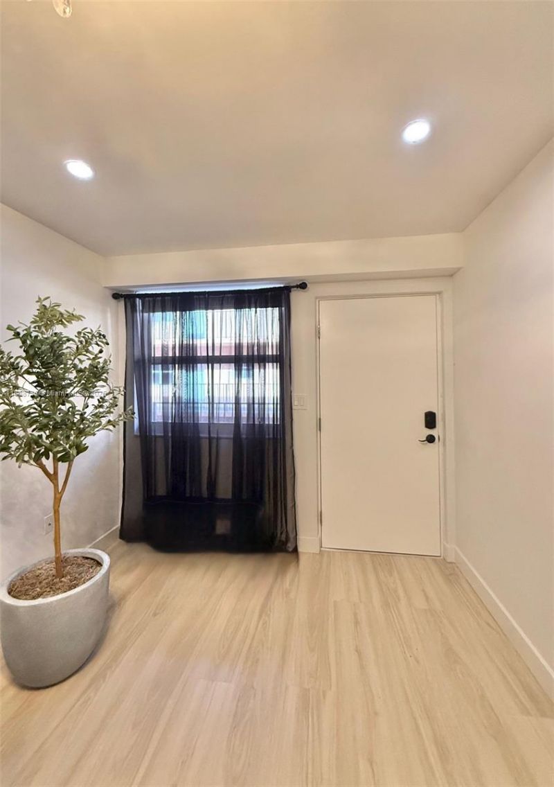 199 SW 12th Ave, Unit 404A, Miami, FL 33130 Photo