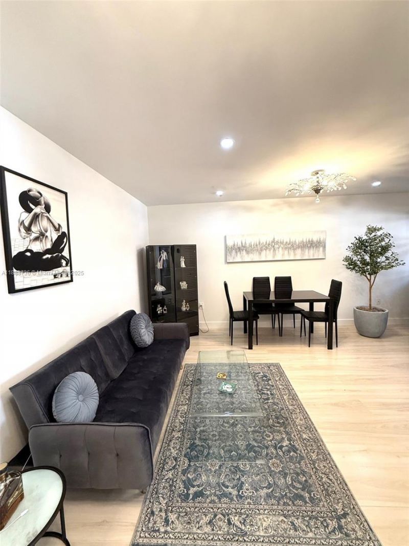 199 SW 12th Ave, Unit 404A, Miami, FL 33130 Photo