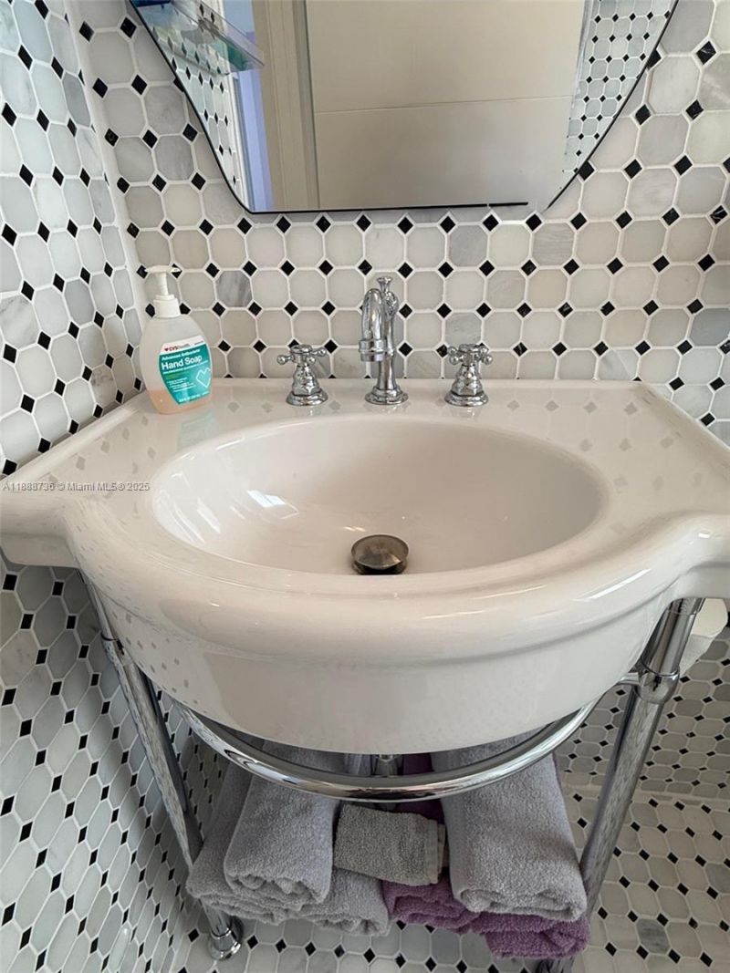 199 SW 12th Ave, Unit 404A, Miami, FL 33130 Photo