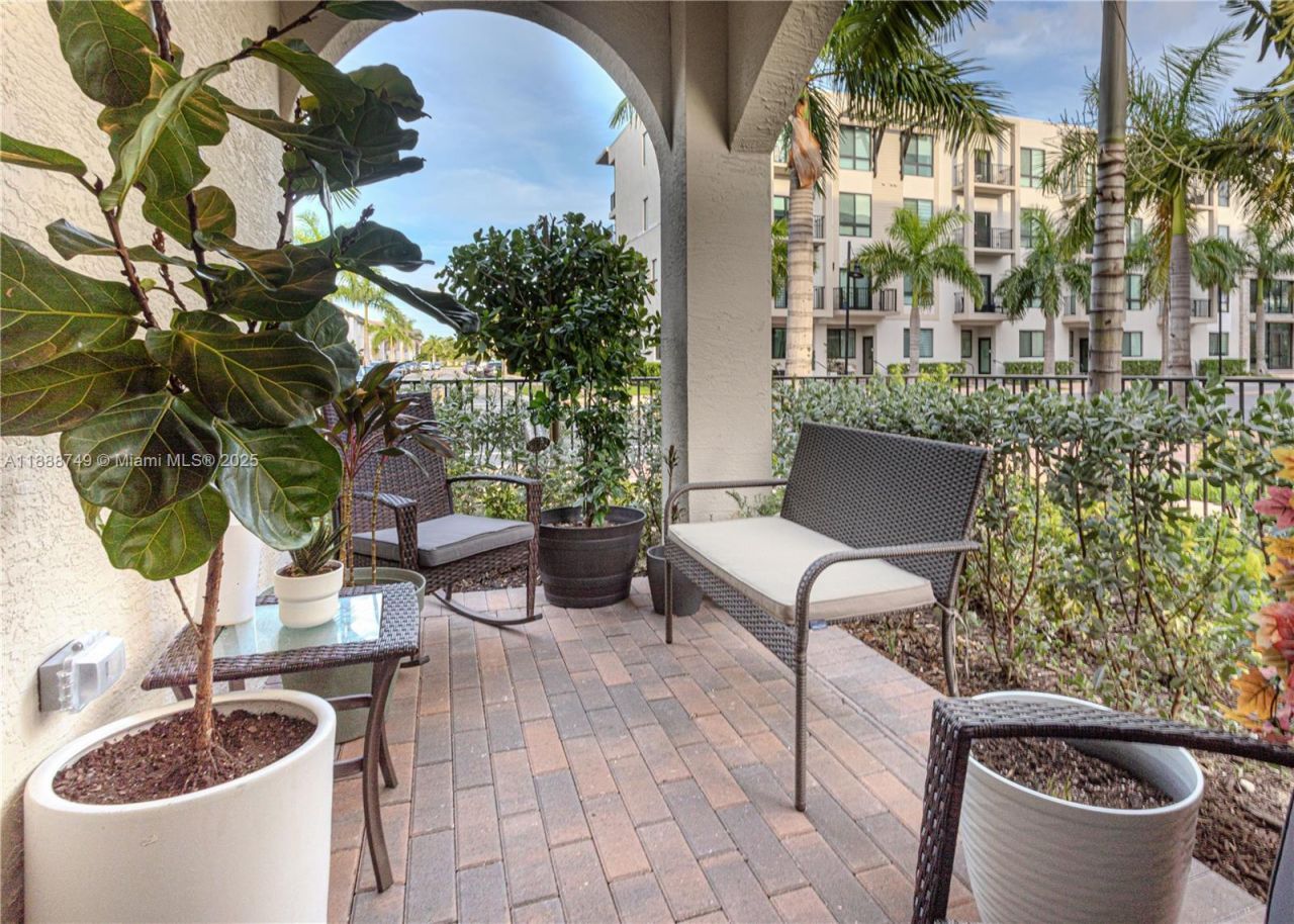 4260 NW 82nd Ave, Doral, FL 33166 Photo