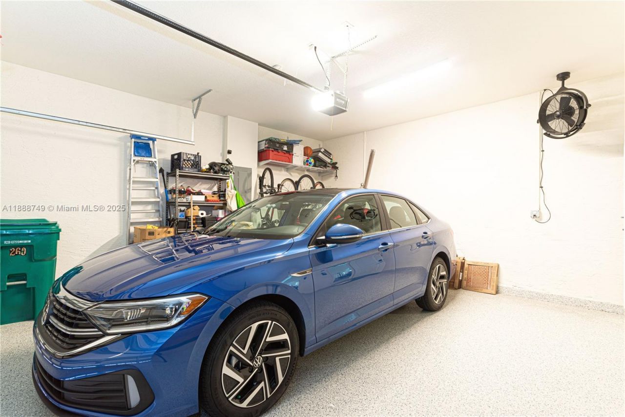 4260 NW 82nd Ave, Doral, FL 33166 Photo