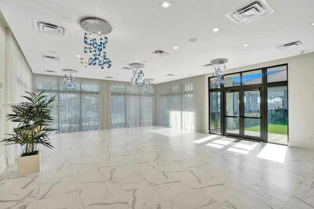 4260 NW 82nd Ave, Doral, FL 33166 Photo