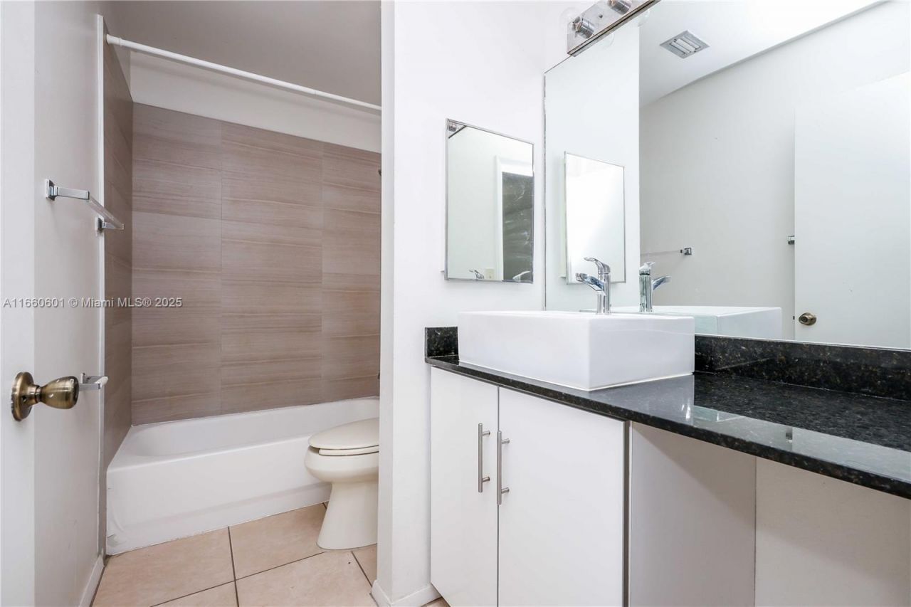 446 SW 113th Way, Unit 446, Pembroke Pines, FL 33025 Photo