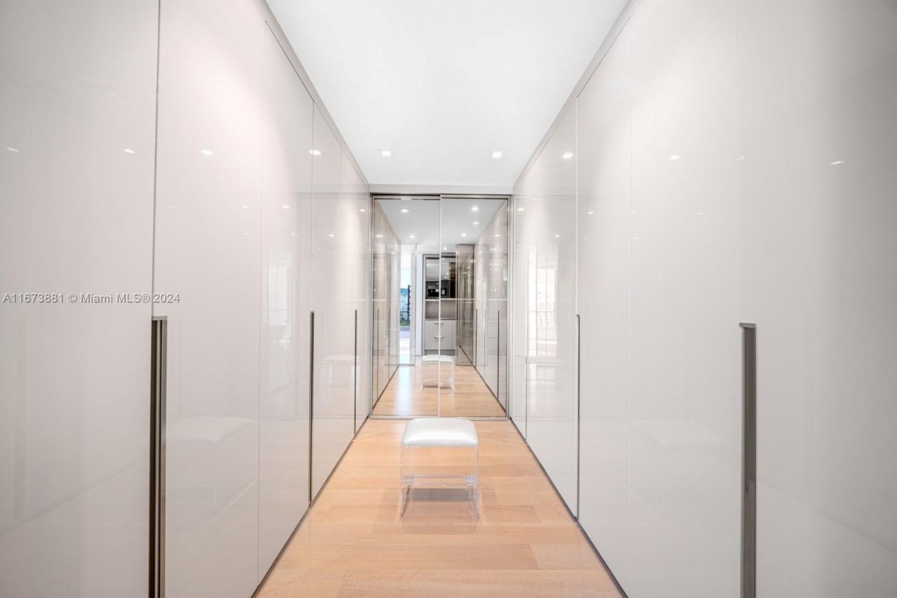 3651 Collins Ave, Unit 800, Miami Beach, FL 33140 Photo