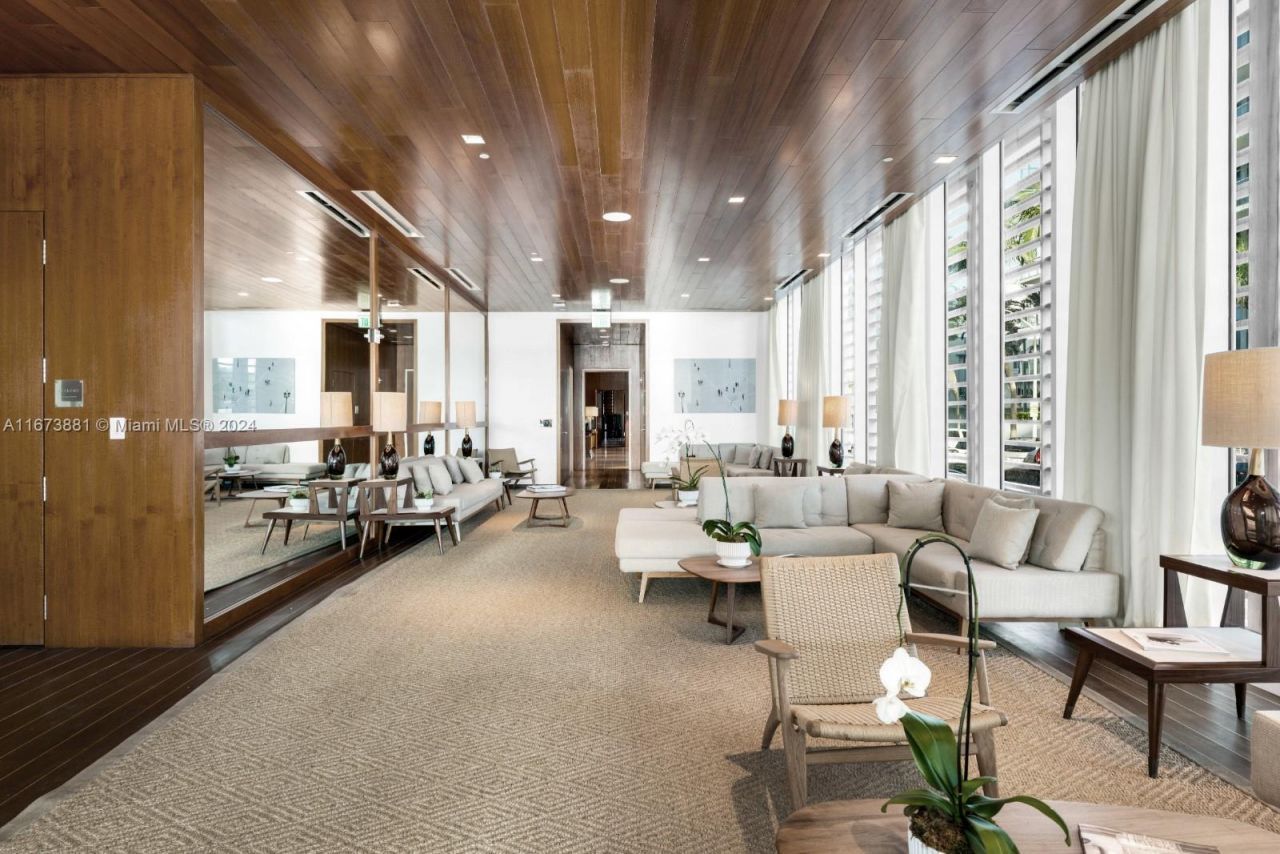 3651 Collins Ave, Unit 800, Miami Beach, FL 33140 Photo