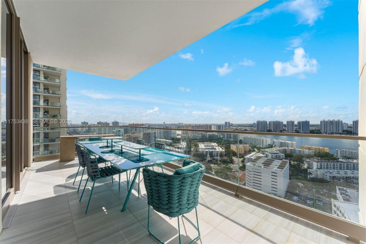 17975 Collins Ave, Unit N2401, Sunny Isles Beach, FL 33160 Photo