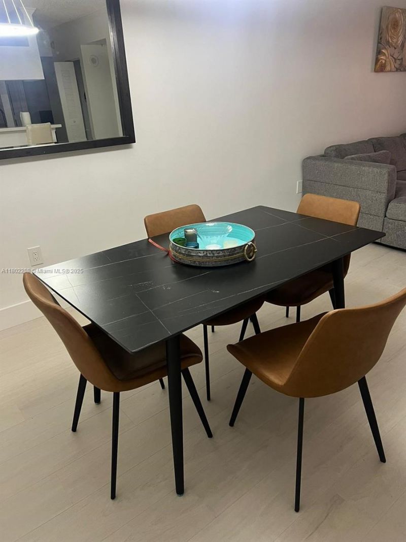 17150 N Bay Rd, Unit 2218, Sunny Isles Beach, FL 33160 Photo