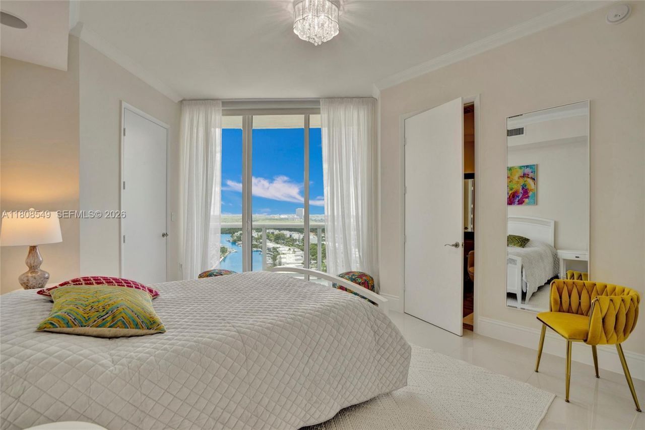 16001 Collins Ave, Unit 1604, Sunny Isles Beach, FL 33160 Photo