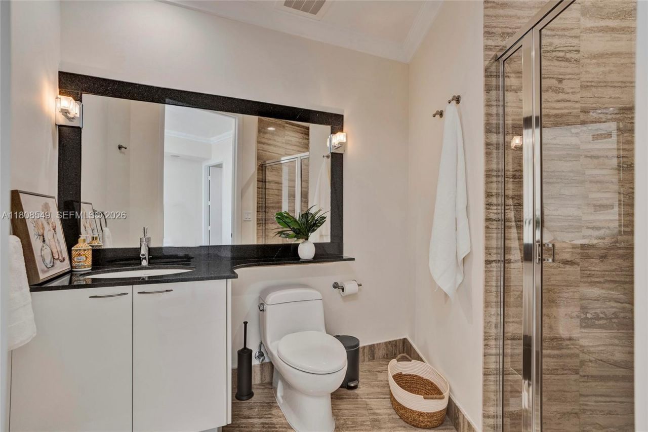 16001 Collins Ave, Unit 1604, Sunny Isles Beach, FL 33160 Photo