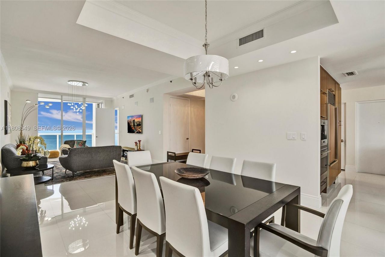16001 Collins Ave, Unit 1604, Sunny Isles Beach, FL 33160 Photo