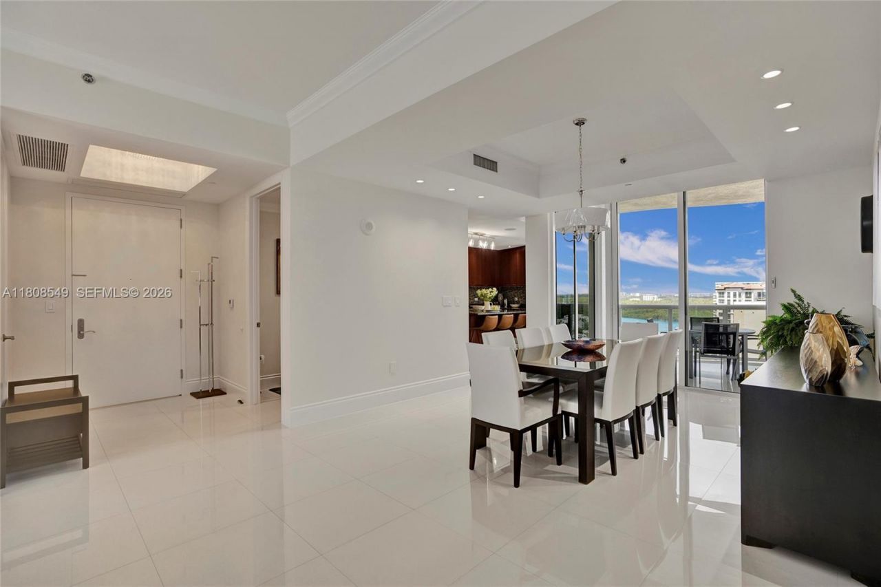16001 Collins Ave, Unit 1604, Sunny Isles Beach, FL 33160 Photo