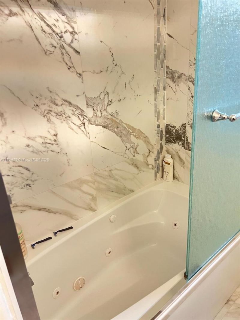 1120 Papaya St, Hollywood, FL 33019 Photo