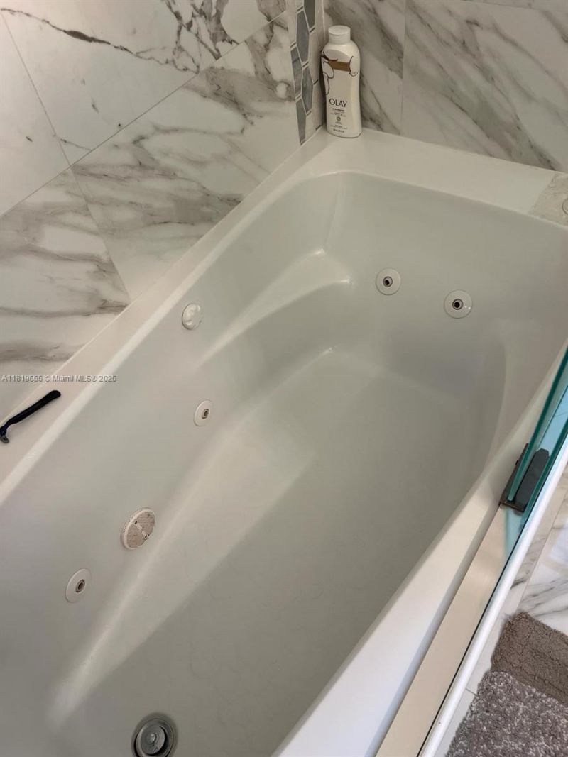 1120 Papaya St, Hollywood, FL 33019 Photo