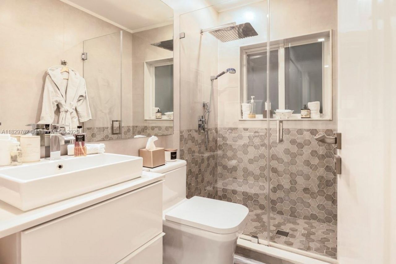 1535 Robbia Ave, Coral Gables, FL 33146 Photo