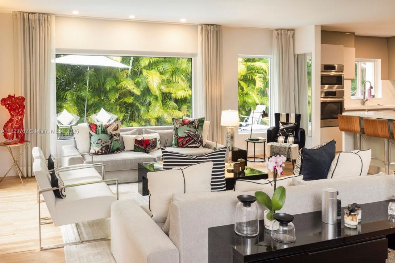 1535 Robbia Ave, Coral Gables, FL 33146 Photo