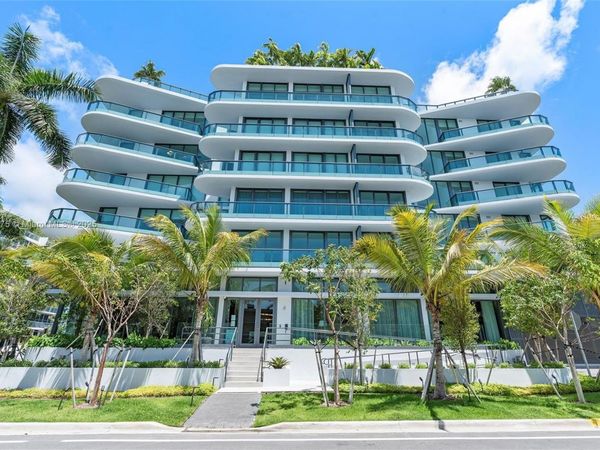 9901 W Bay Harbor Dr, Unit 402, Bay Harbor Islands, FL 33154